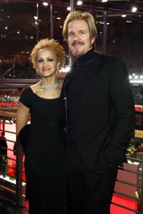 Matthew Modine junto a Caridad Rivera en el Festival de Cine de Berlín